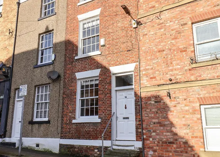 16 St Sepulchre Street